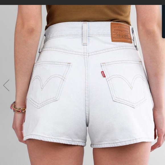 LEVI'S®VINTAGE STYLE Premium Wide Leg Shorts🎀 - Picture 1 of 10